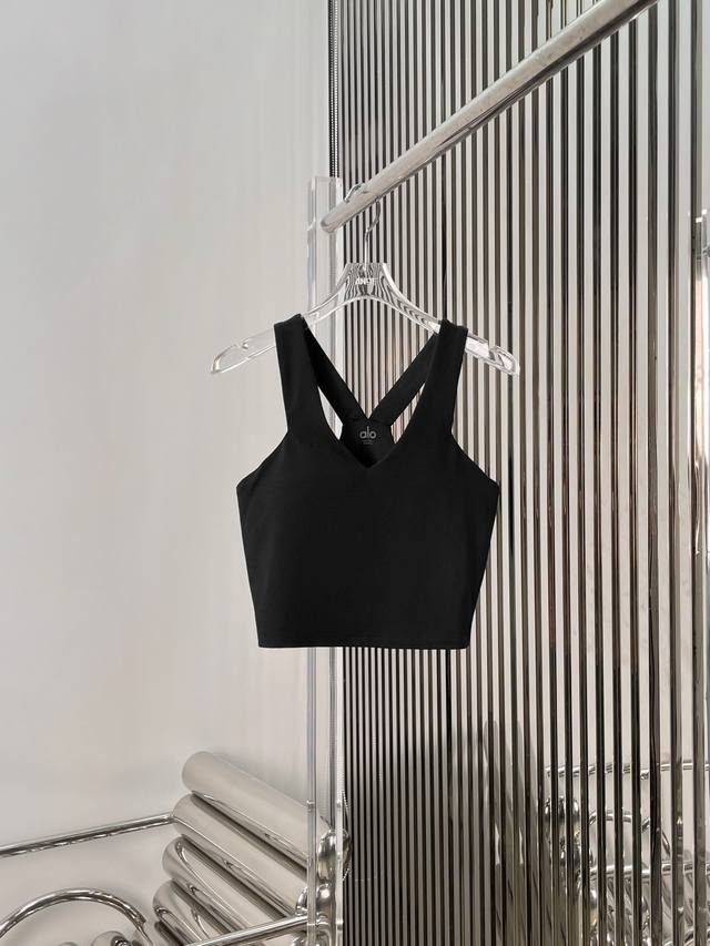 Actual photos! Latest Alo 25New removable chest pad sports vest. Size: Sml.