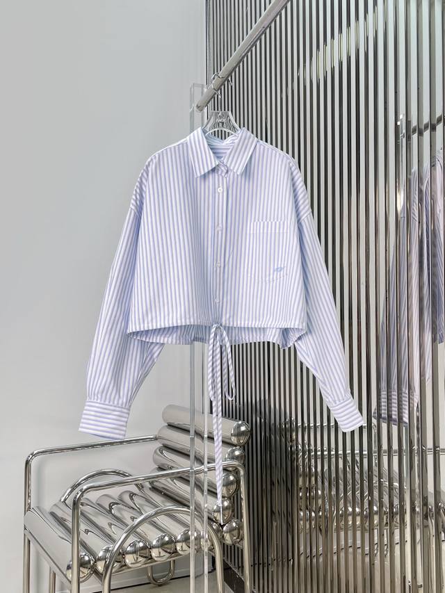 Actual photos! Latest Aw 25New striped tie waist shirt. Size: Sml.