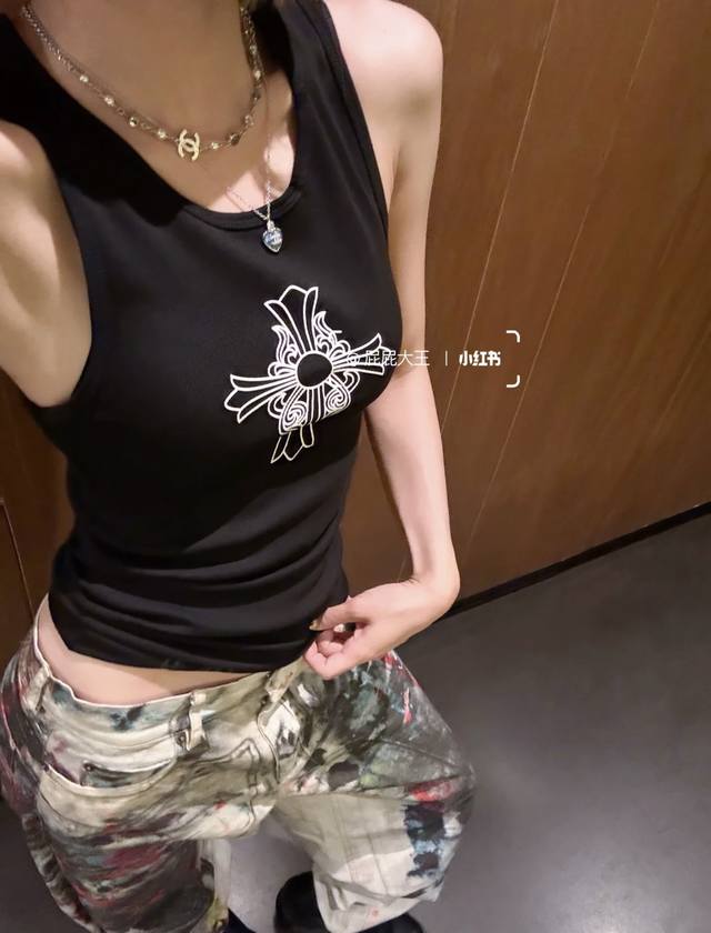 New! Latest Ch 25New Cross Sword Print Vest. Size: Sml.