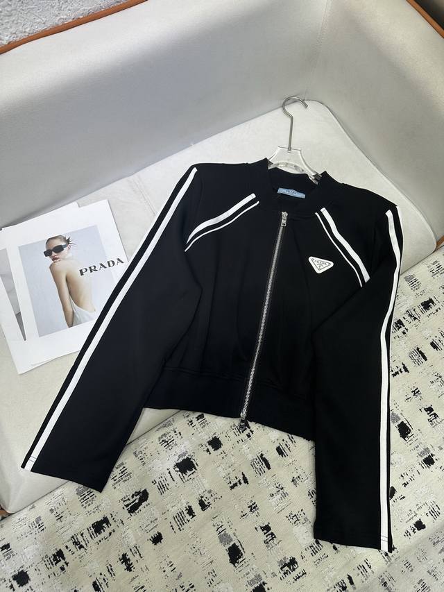 prada* 25Ss new jacket classic triangle brand decoration high quality two colors