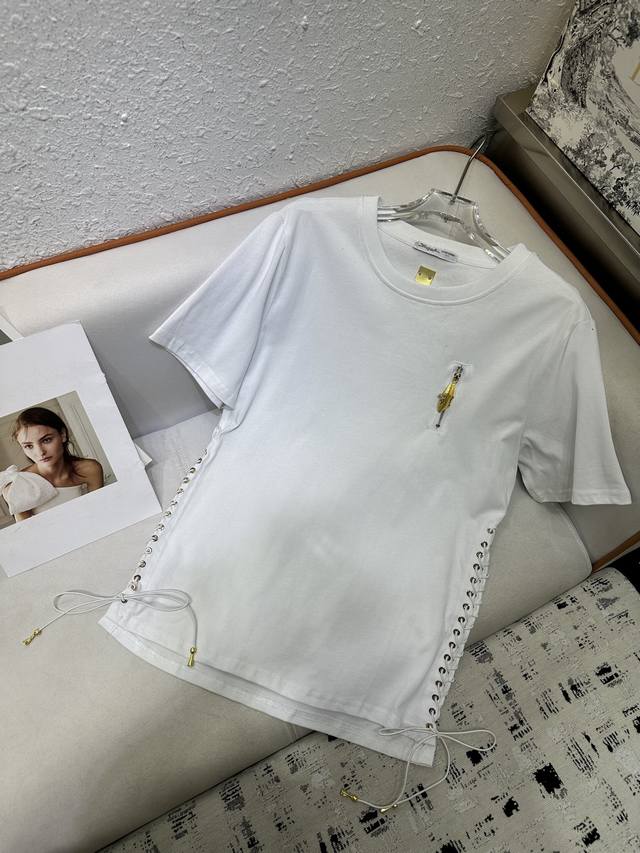 sch*2025 early autumn new style round neck short sleeves gold 3D pattern decorat
