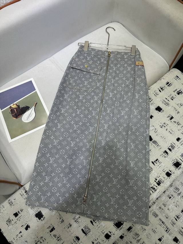 louis Vuitto* 25Ss new denim skirt denim old flower jacquard fabric fashionable