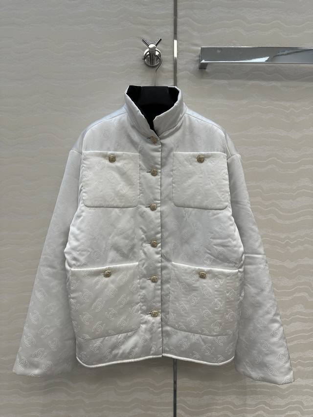 Exclusive first-hand authentic Coco25A new, elegant, ladylike padded jacket! Wa