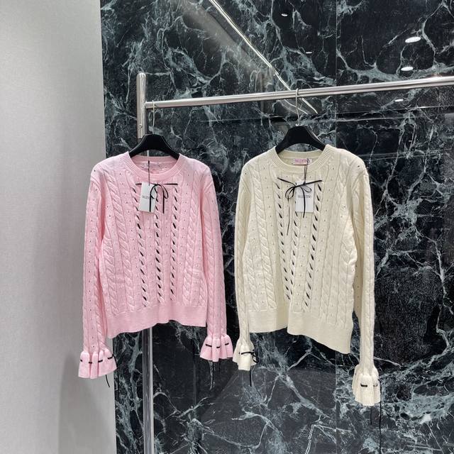 Valen 25 early autumn new hollow cable pattern knitted top with ribbon decoratio