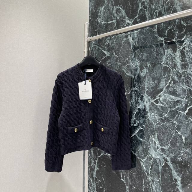 Mengkou 25 early autumn new style gold button cable knit cardigan classic cable