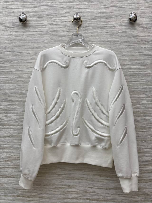 Sch 25 New autumn and winter heavy-craft embroidery round neck sweatshirt. Ultra