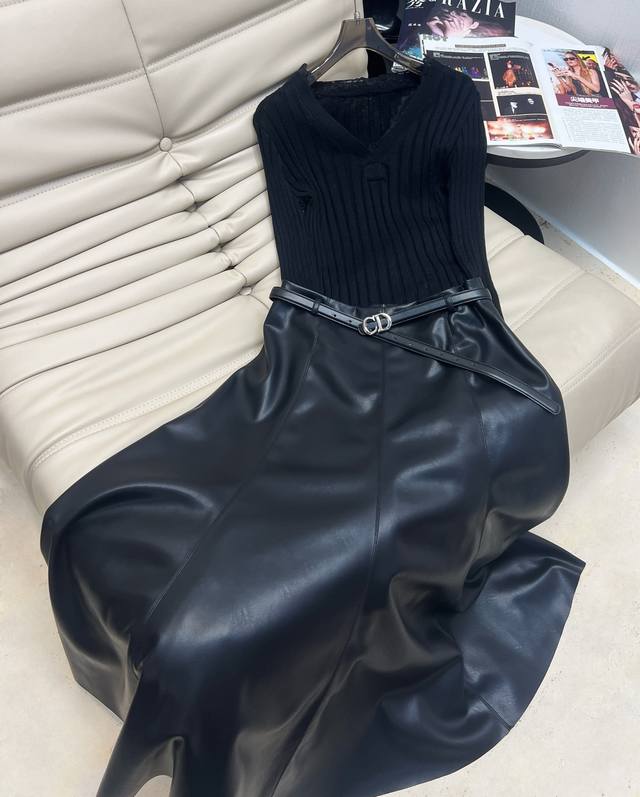 New autumn and winter high-waisted leather skirt. Custom-made imported protein