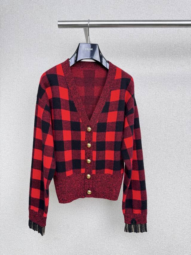 Lv2025 new autumn and winter red and black checkerboard short knitted cardigan,