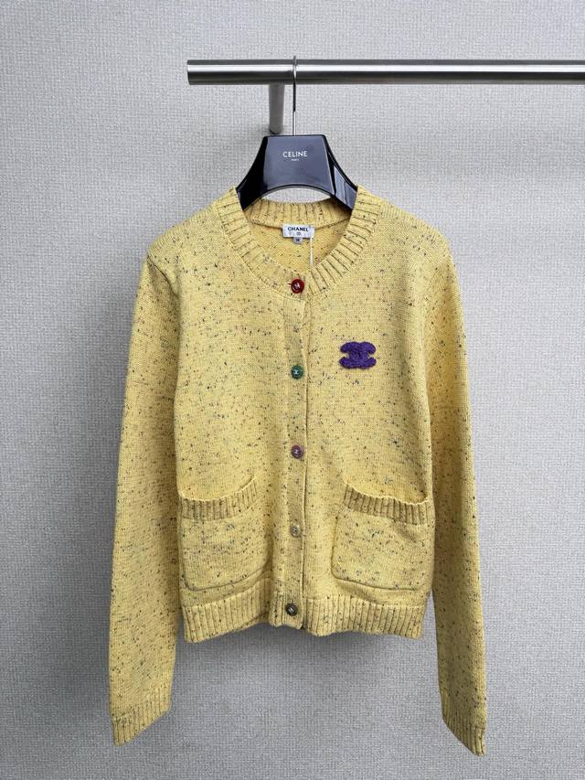 Chanel's new autumn/winter 2025 golden floral wool cardigan is absolutely stunni