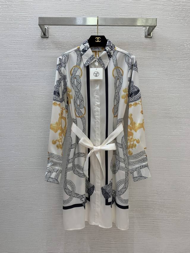 Recommended for running volume: Herme's latest custom-made silk twill thick fib