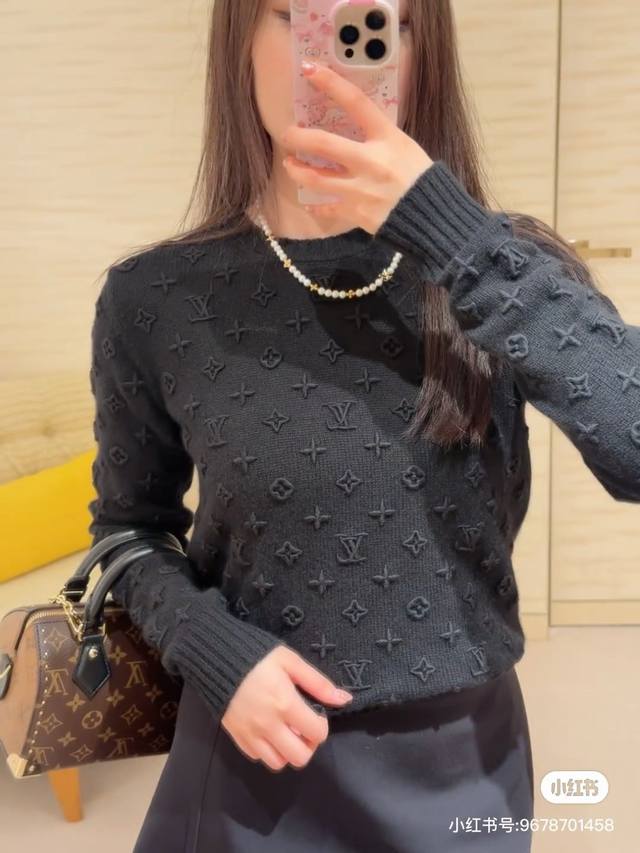 Louis*Lujia Lv's new high-end custom 100% cashmere yarn fabric, classic monogram