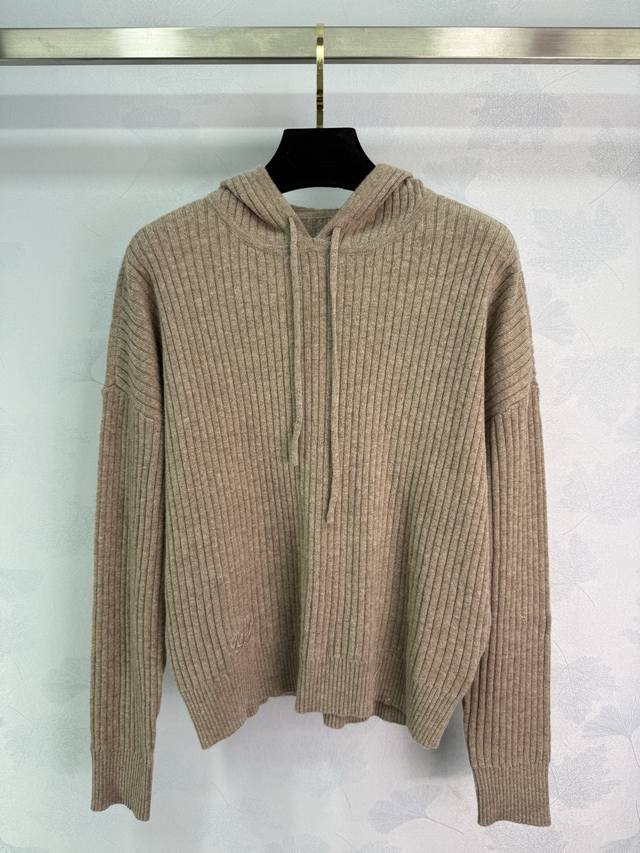 Dio*25 New Early Fall Hooded Cardigan. Made of blended wool and knit fabric with