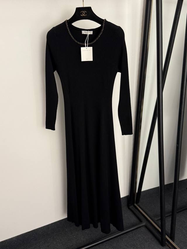 Style No. 20255884 Sandr* New Pearl Studded Round Neck Slimming Waist Knitted L