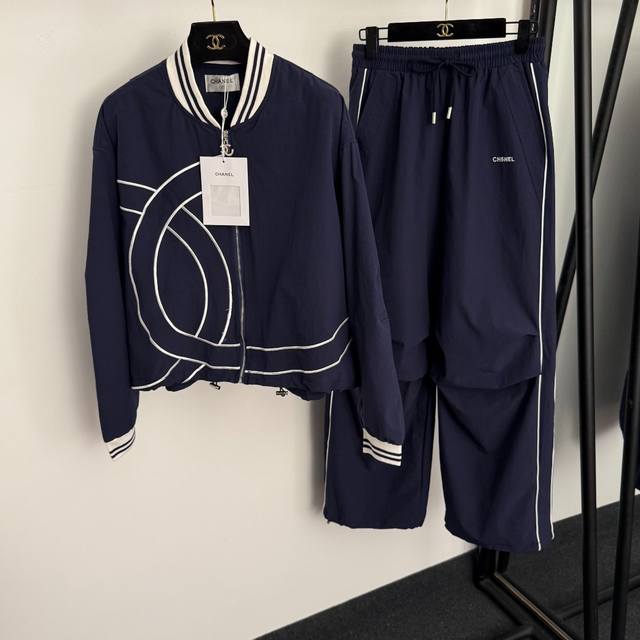 Style No. 20255883 Chane's newest sports suit, double C embroidered large logo