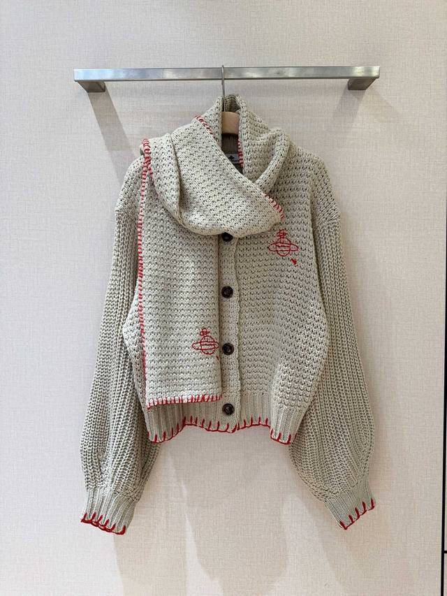Vivienne Knit Top New Product Recommendation This thick-knit top features red ac