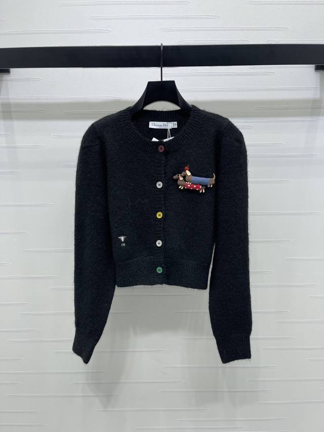 New, original, high-end quality, Dio* 2025 Early Fall Collection! Crew-neck, lo