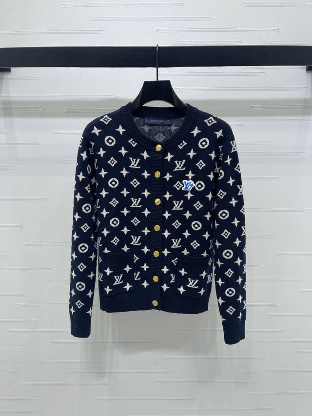 New, original, high-quality Louis Vui*Ton 2025 Early Fall collection! Round-nec