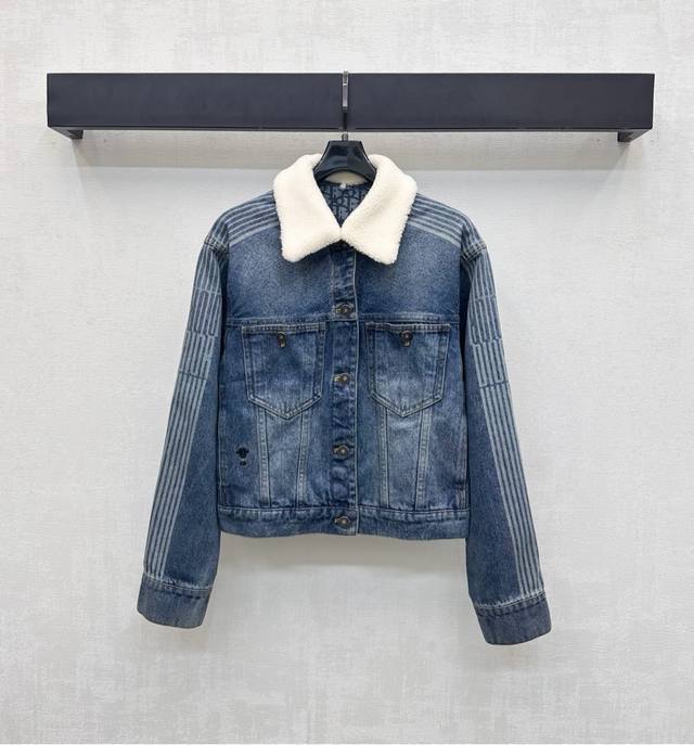 Dio*2025 New Arrivals. Custom-Made Fur Collar Denim Jacket. Made of imported YB