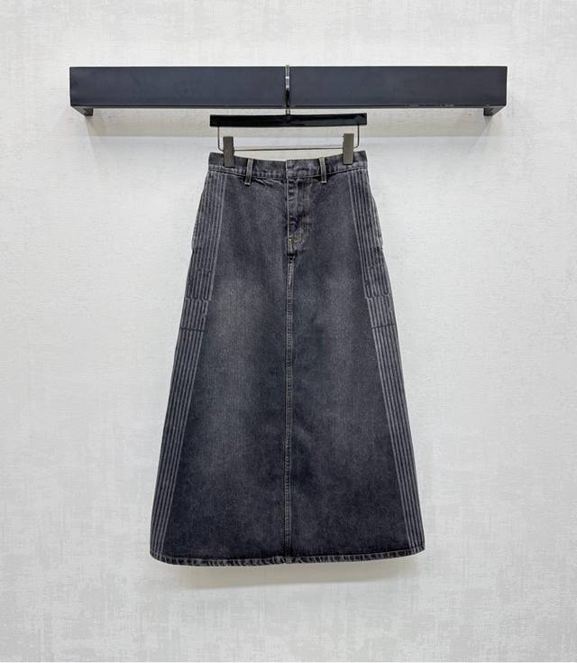 Dio*2025 New Arrival: Custom Laser Webbing Denim Skirt. Made of imported YB twil
