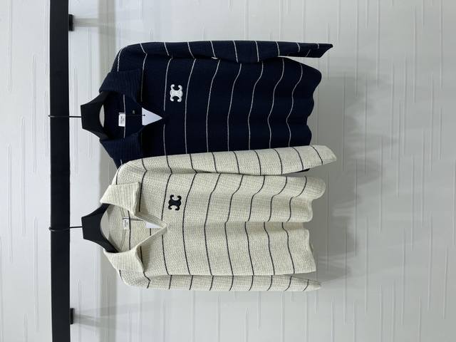 New, original, high-quality Celin* 2025 Early Fall collection! Lapel striped kn