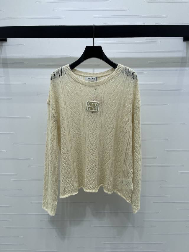 New, original, high-quality, Miumi* 2025 Early Fall collection! Heart-shaped ho