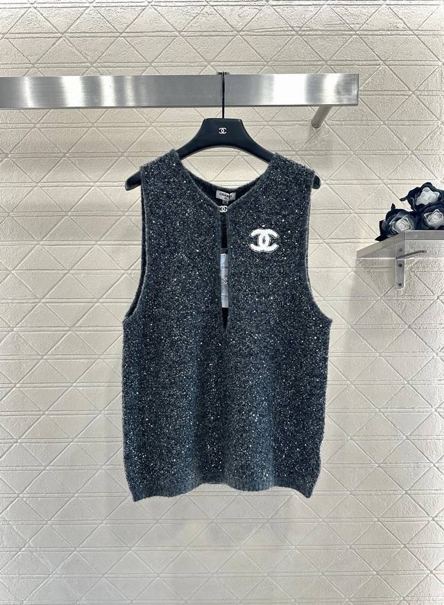 Chane*2025 New Arrivals Silver Hollow Knit Vest Custom-woven Yb wool yarn for a