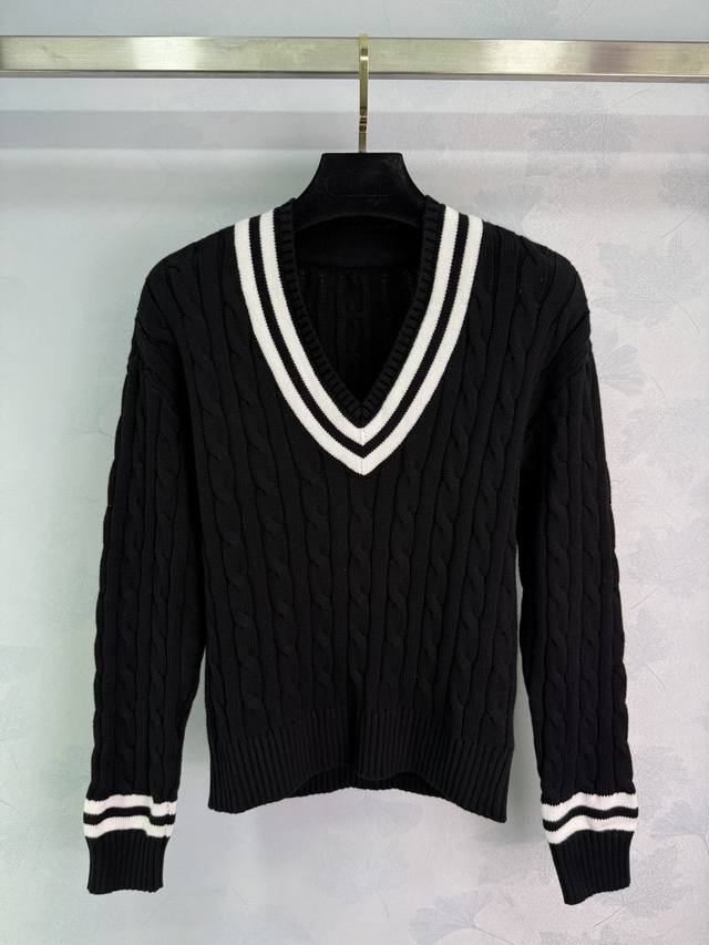 Niche*25 Early Fall new classic V-neck cable knit sweater, black with white stri