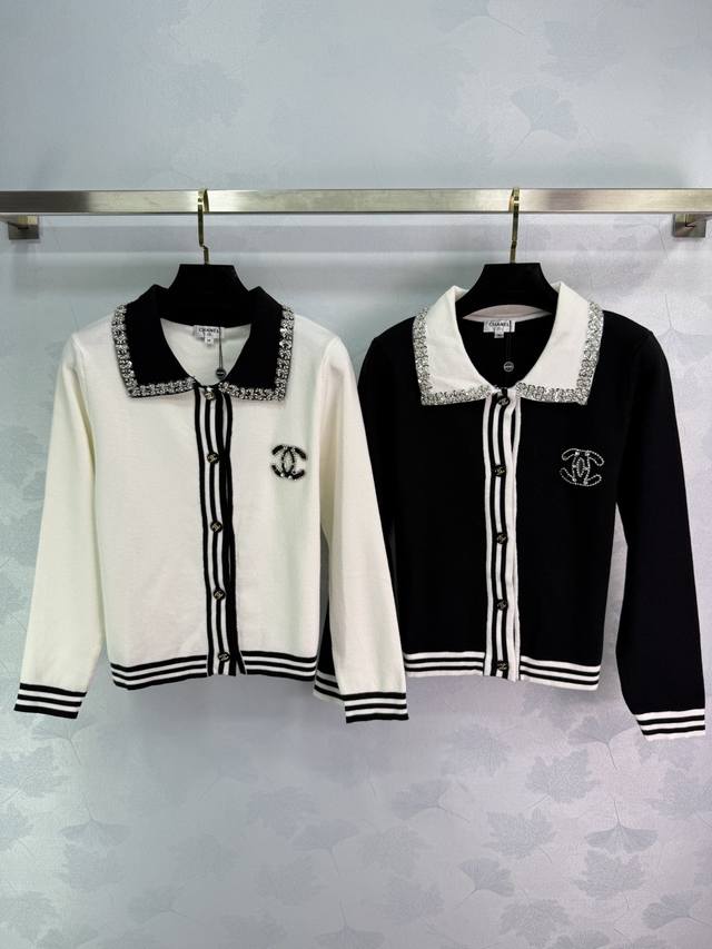 Ch*25 New early fall Chanel-style knitted cardigan. The neckline is embellished
