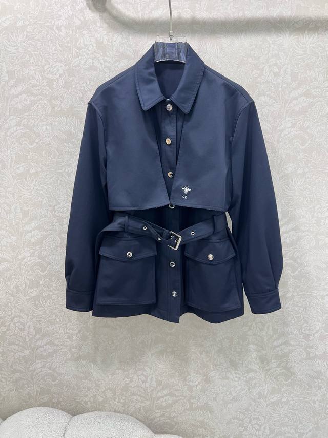 Dio*'s new fall/winter 25 lace-up short trench coat is a classic and sure to be