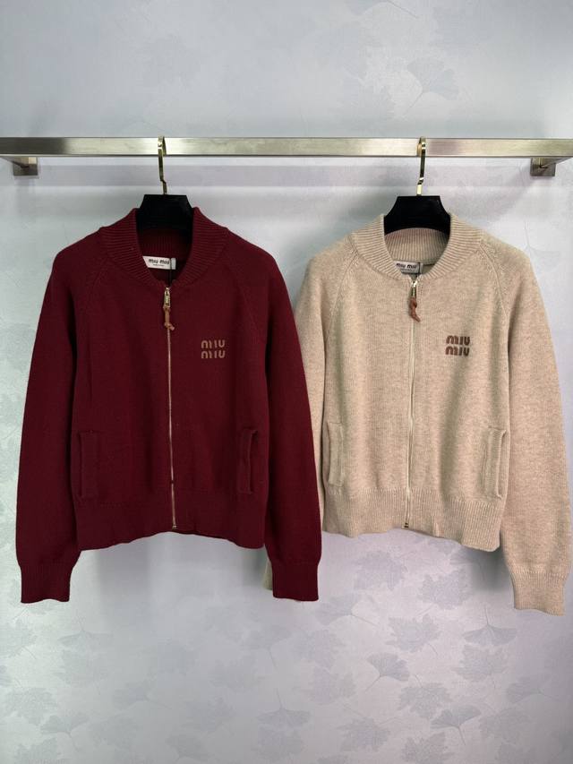 Miumi* 2025 Early Fall new zippered knitted jacket, custom-woven from Yb wool ya