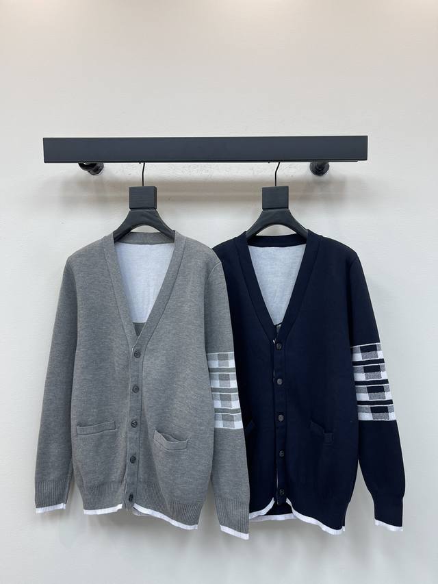 Tb*New preppy-style V-neck plaid back puppy jacquard knit cardigan with colorblo