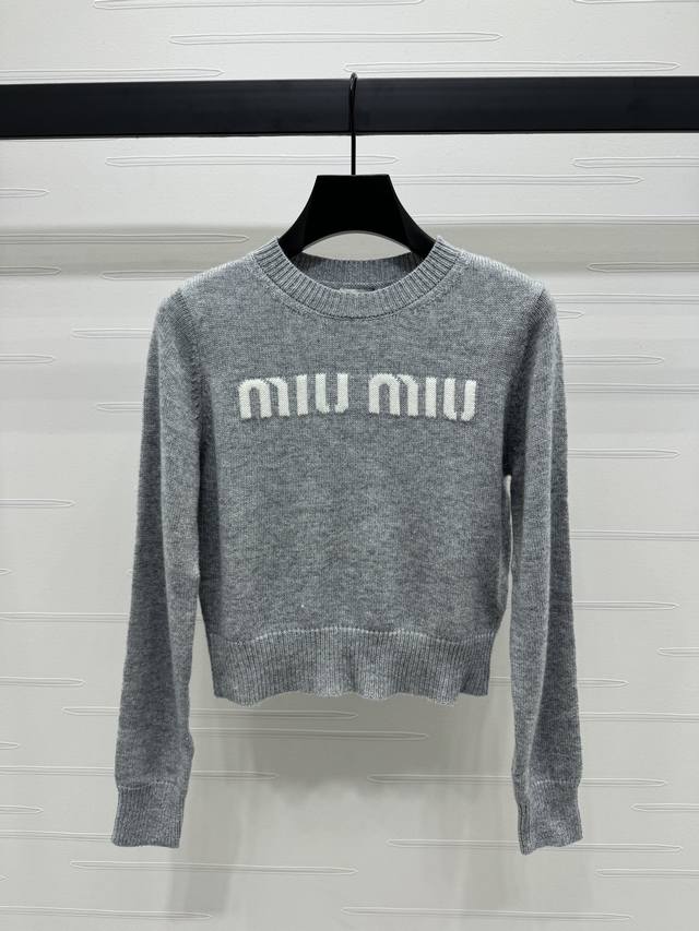 New, original, high-end Mi*Mi* 2025 Early Fall Collection! Contrast logo knit l