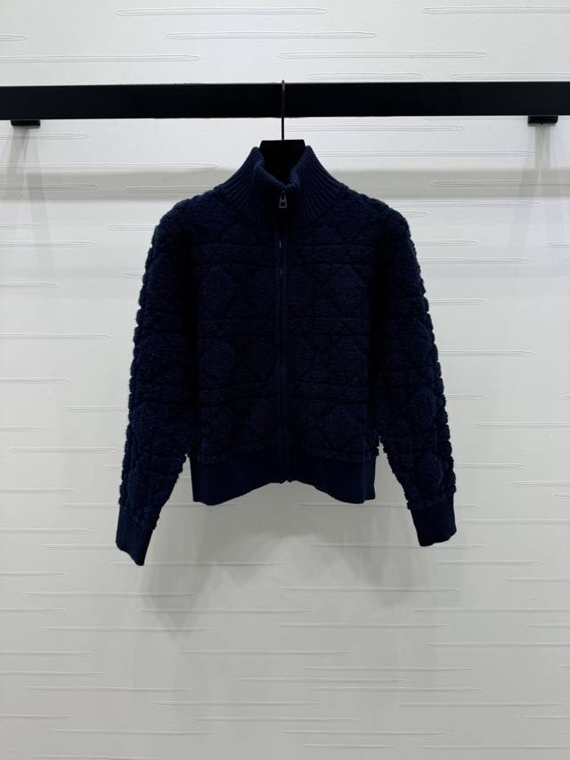 New, original, high-quality Dio* 2025 Early Fall Collection! Raglan stand-colla