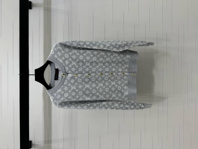 New, original, high-quality Louis Vui*Ton 2025 Early Fall collection! Jacquard