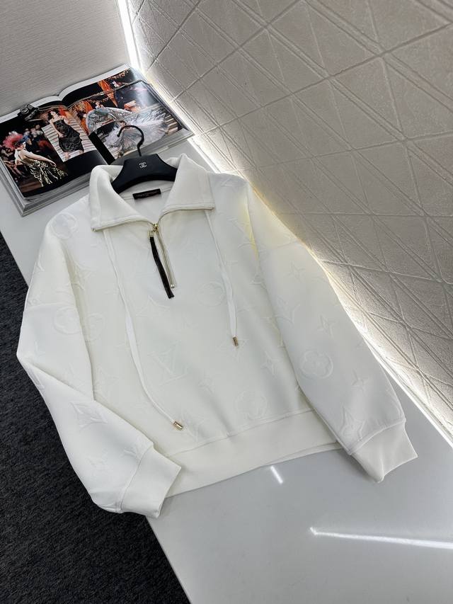 Louis Vuitto*2025 New Arrivals Embossed Half-Placket Sweatshirt Custom Yb import