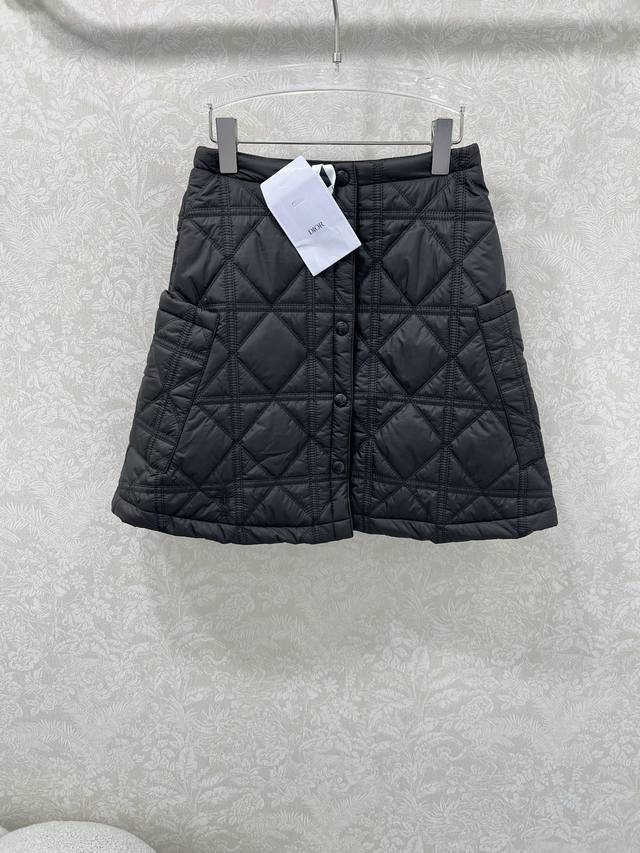 Dio*25 New rattan checkered Difficulty quilted single-breasted short skirt with