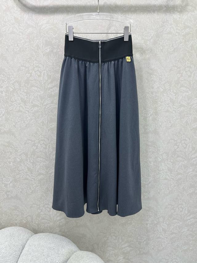 Alexand*R Wang's 22nd early autumn new arrival, this solid-color high-waisted we