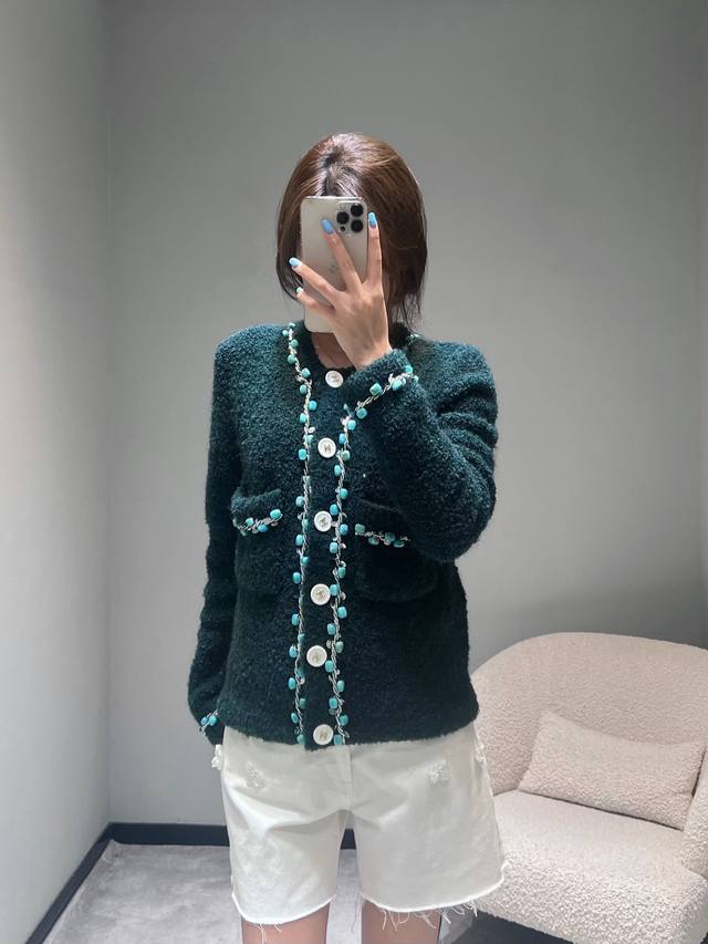 Chanel Chan**L2025Fw Premium Vintage Collection Wool Knit Cardigan: Another mas