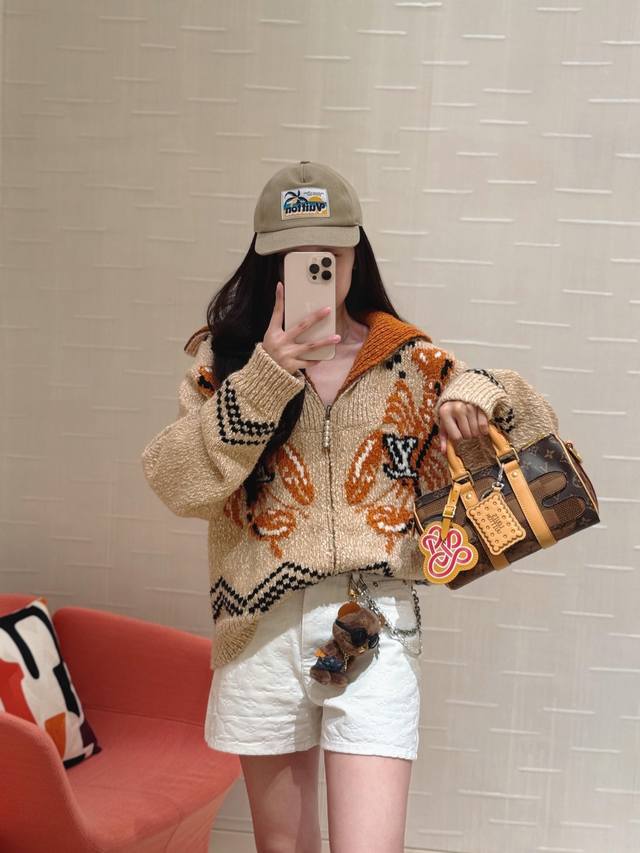 Louis Vuitto* 25Fwnigo collaboration series new zippered knitted waistcoat jacke