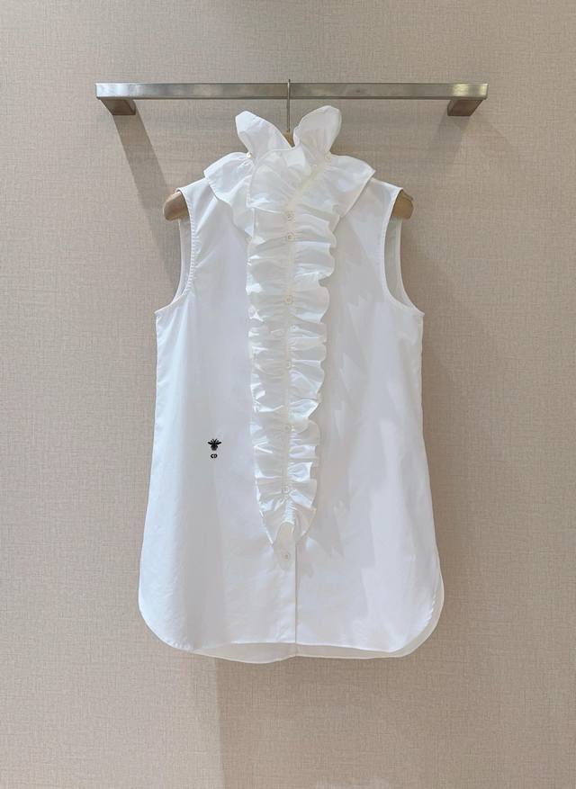 D's 25th autumn and winter new vest shirt ~ This sleeveless vest is quite stylis