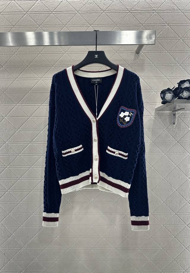 Chane*2025 New Arrivals V-Neck Cable Knit Cardigan Custom-woven Yb cashmere yarn