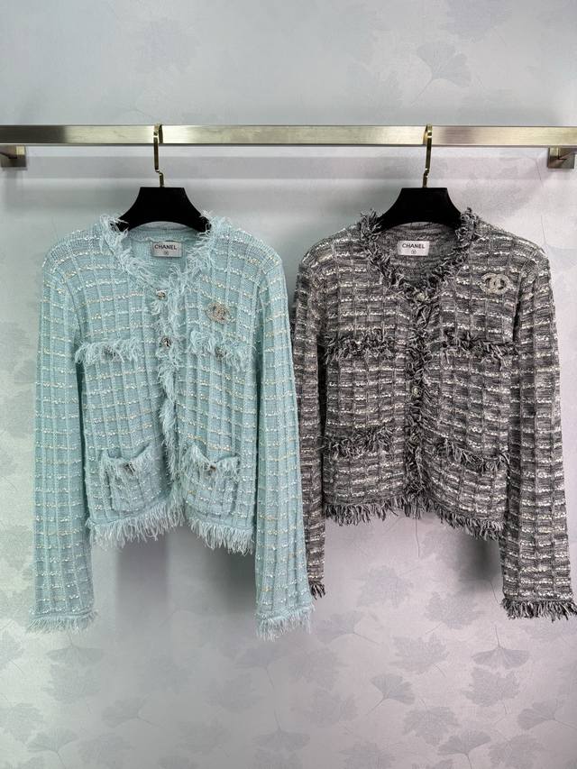 Ch*25 Early Fall new fringed round neck cardigan. Made of classic tweed knit fab