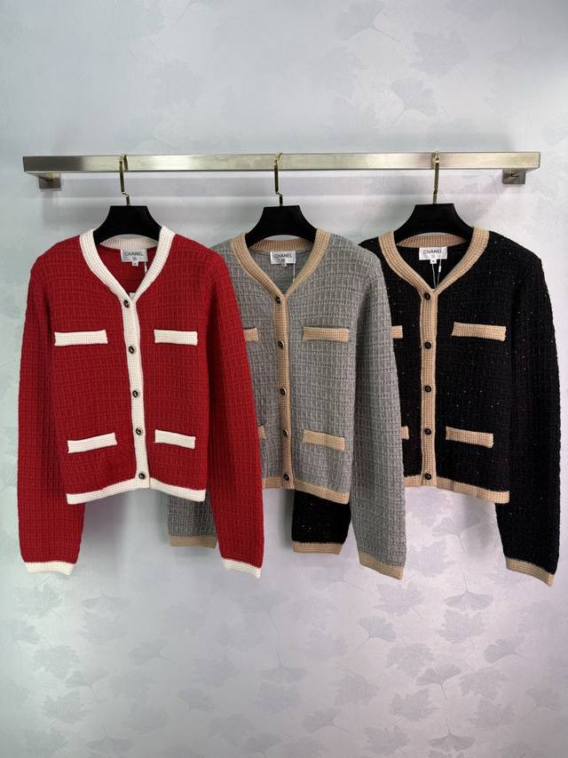 Ch*25 Early Fall new round-neck knitted cardigan, classic two-tone stitching des