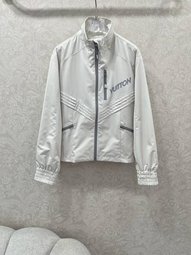 Louis Vuitt*N25 new small stand-up collar flight jacket, a must-have for cool gi
