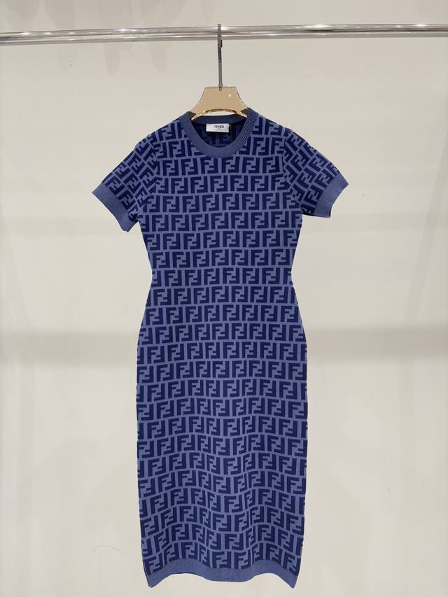 Fendi dress | 25 early autumn new round neck classic double F monogram logo jac