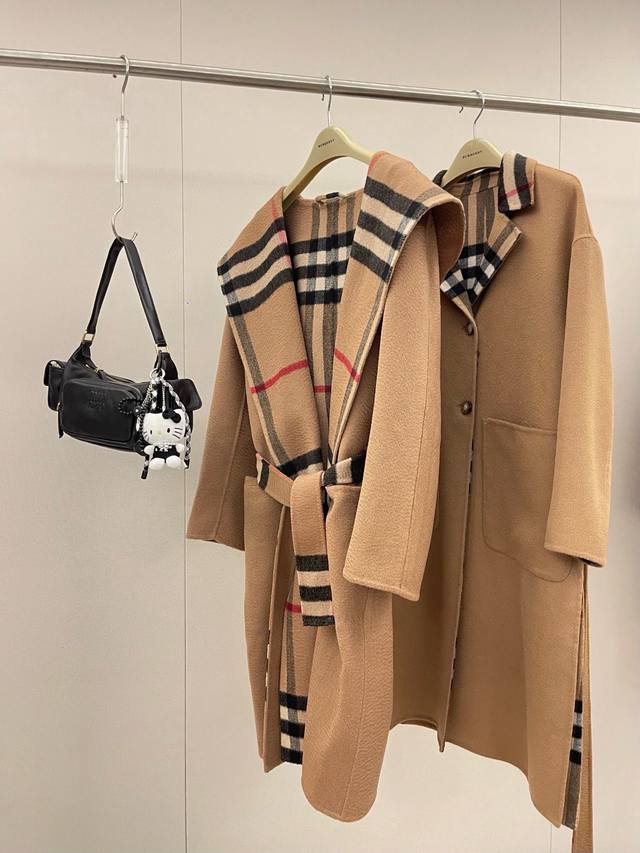 with Yb packaging Burber'Y ripple cashmere bathrobe coat You absolutely cannot