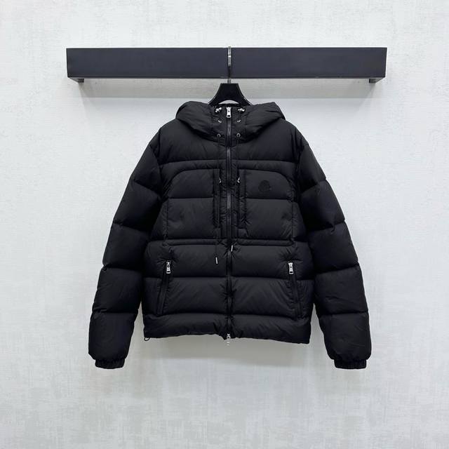Moncle*2025 New Arrival: Custom-Made Hooded Zip-Up Down Jacket Made of YB Import
