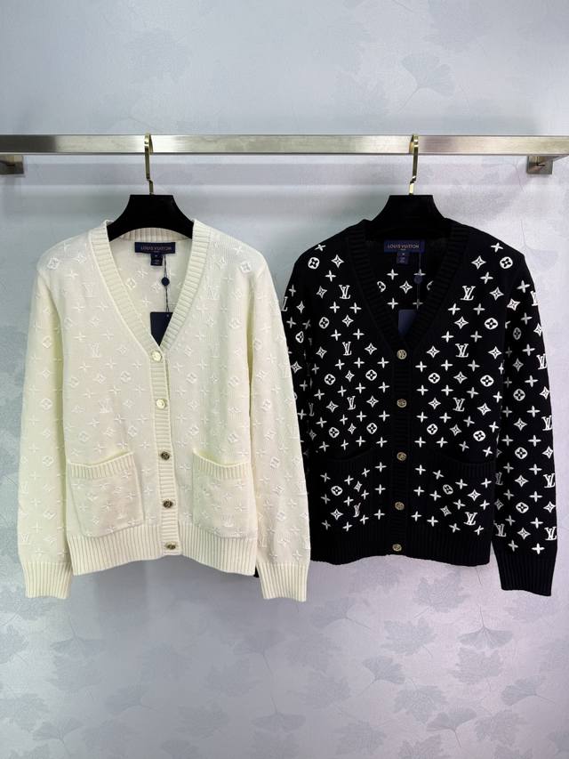 Lou*2025 Early Fall new embroidered jacquard V-neck cardigan. Lv classic monogra