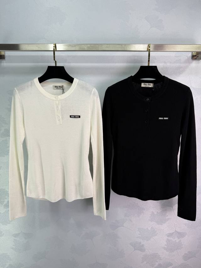 Miu*2025 early autumn new long-sleeved top with a half-open collar and button-do