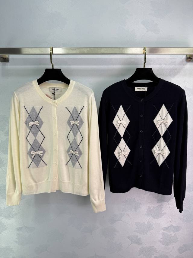 Miumi*2025 Early Fall new 3D bow round neck long-sleeved cardigan! Custom wool y
